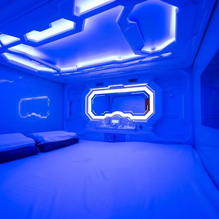 Space Q Capsule Hotel Sydney Exterior foto