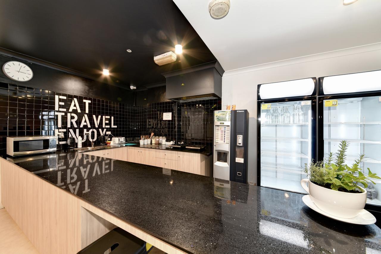 Space Q Capsule Hotel Sydney Exterior foto